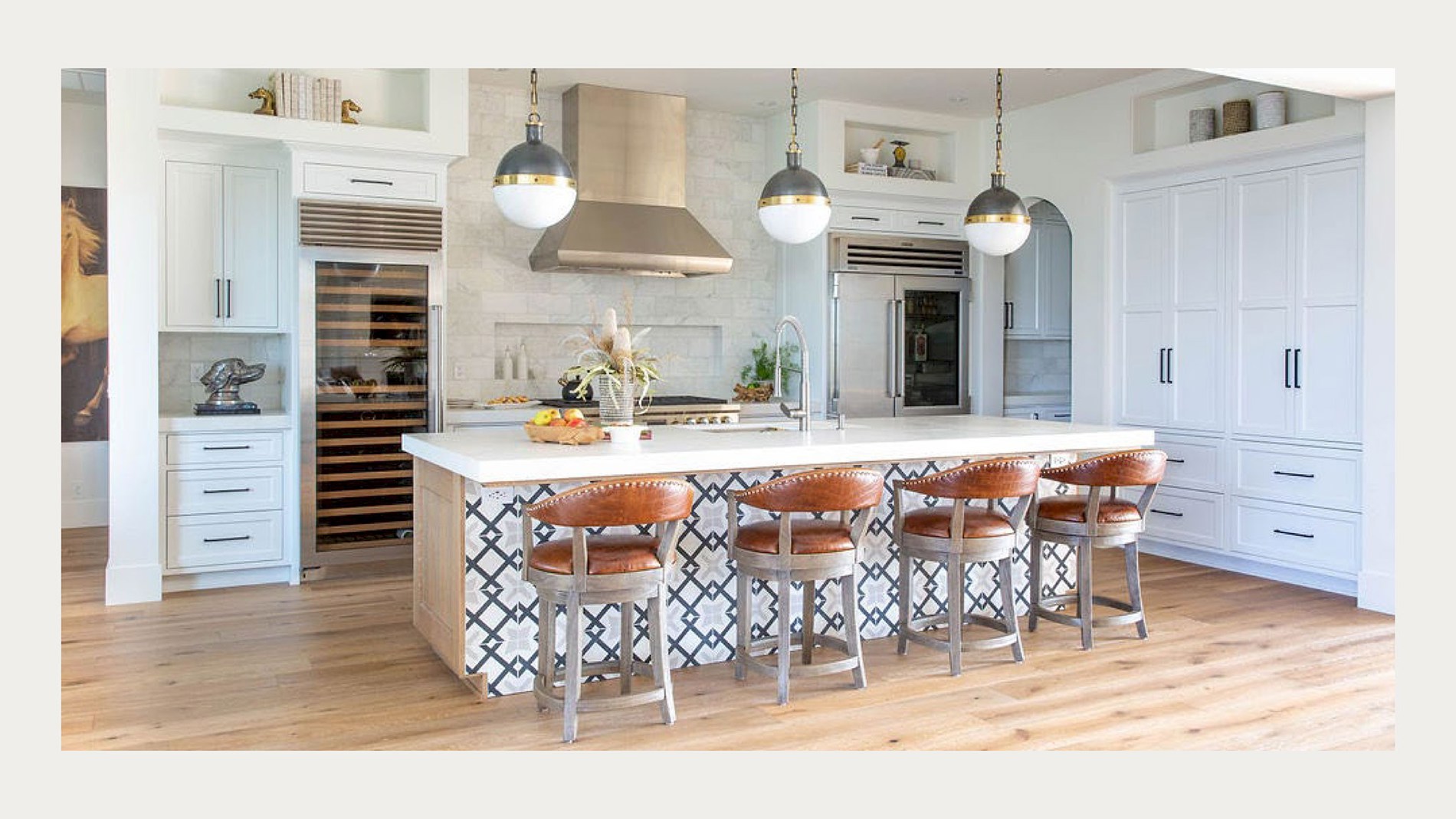 Robern styled kitchen