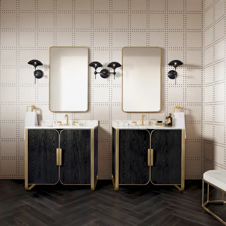 Sophistication Of Hollywood Glam